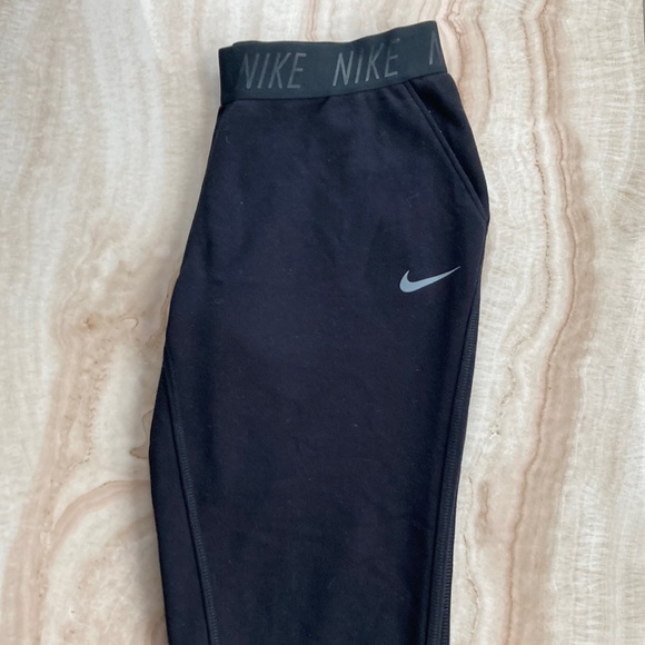 Nike Pants - Nike Dri-Fit Leggings